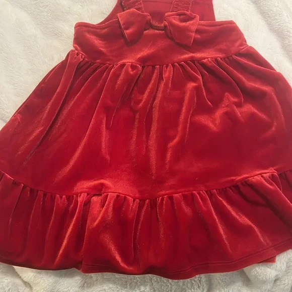 Toddlers red velvet dress - Picture 4 of 4
